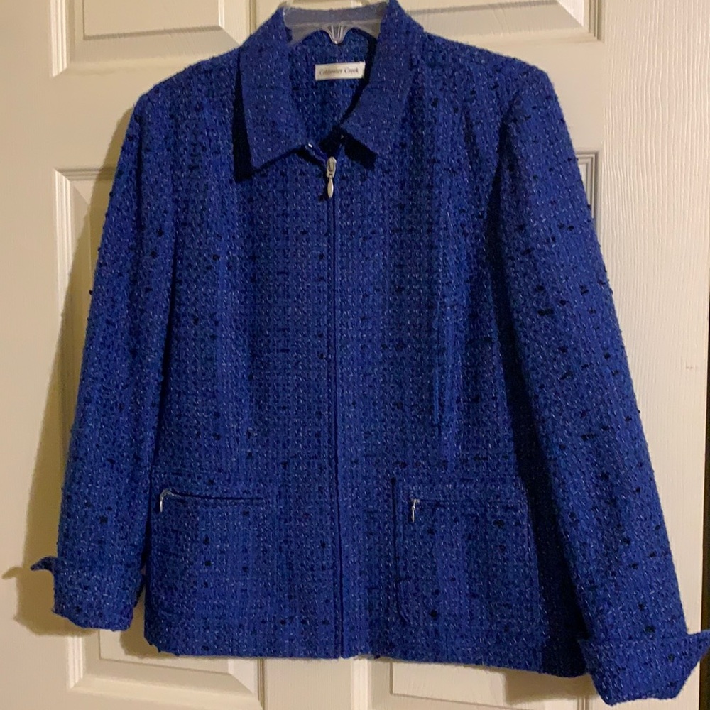 Beautiful blue boucle fabric jacket/8